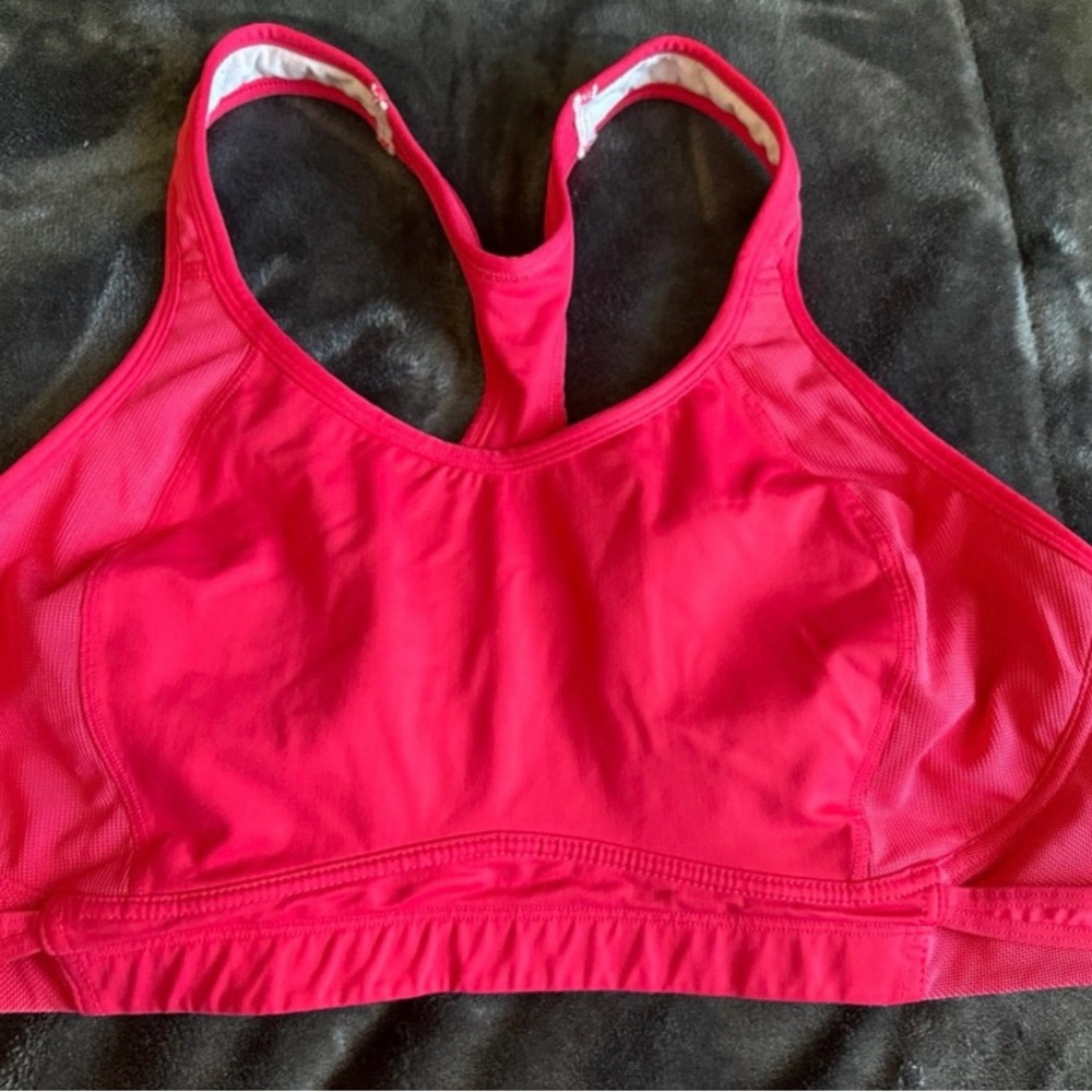 Women's Pink Sports Bra